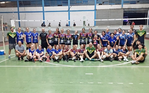 Caçador realiza Campeonato Citadino de Voleibol Feminino